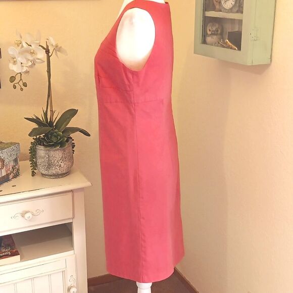 Monroe & Main Vibrant Coral Cotton Blend Dress. Preppy. Classic. Career. - Picture 4 of 11